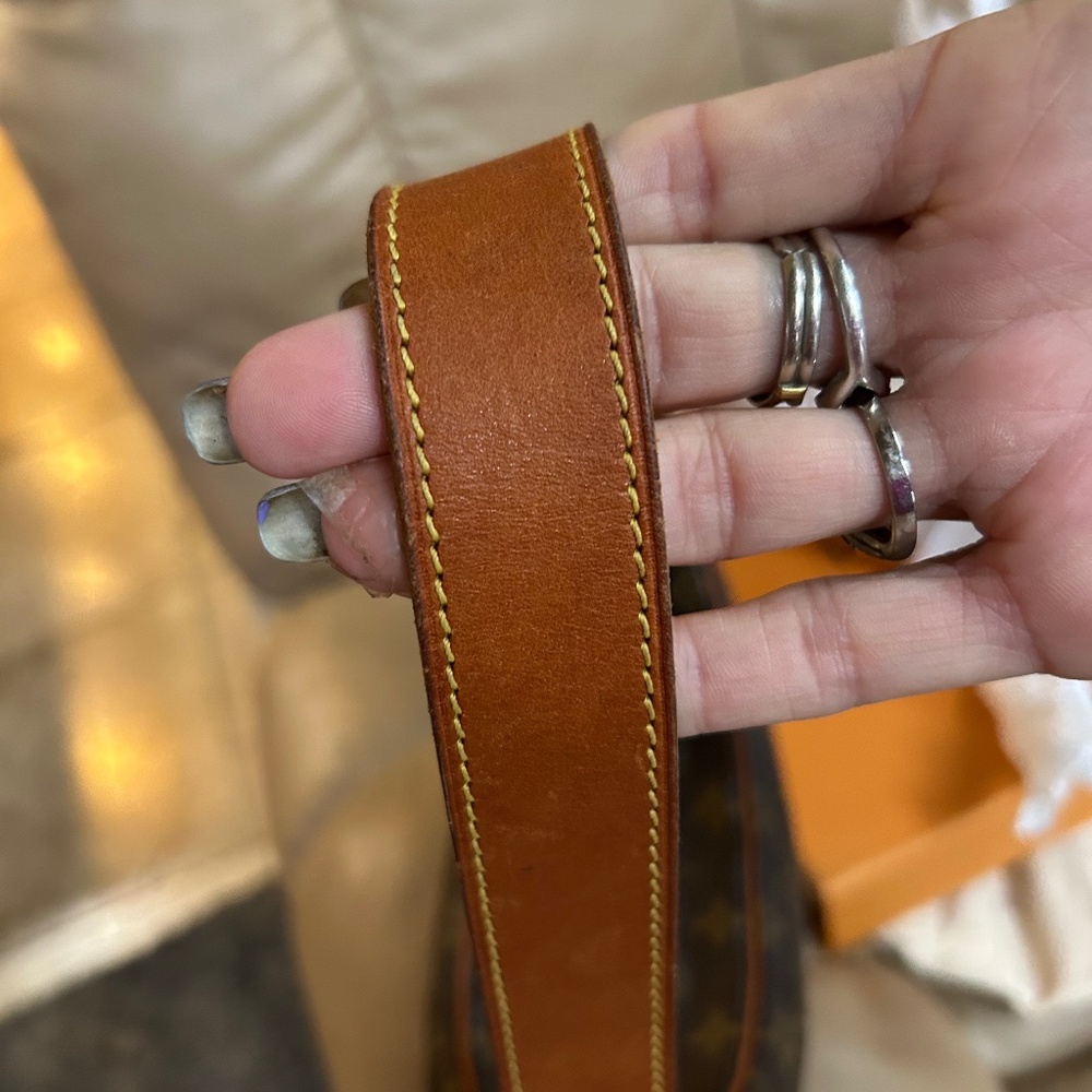 ❤️ RARE Louis Vuitton CROISSANT bag❤️ 💼 - Picture 7 of 15